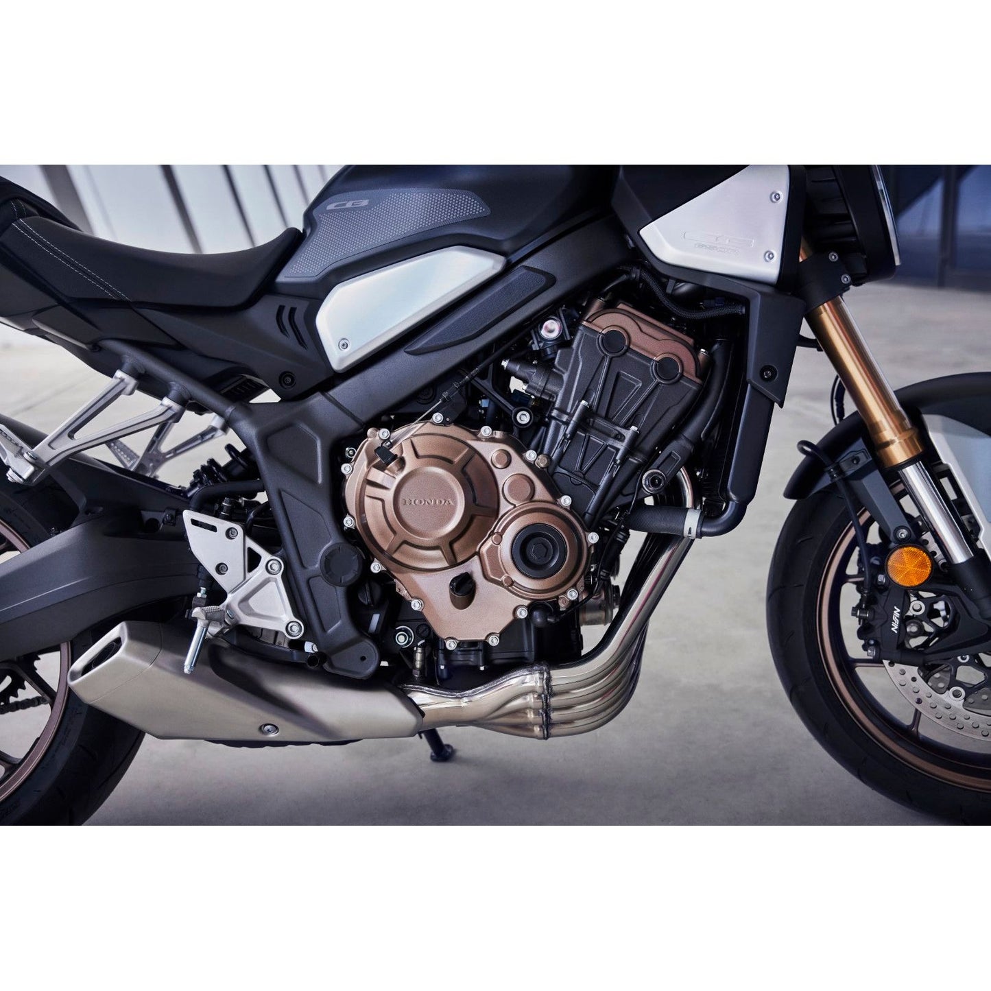 Honda CB650R E-Clutch 2025