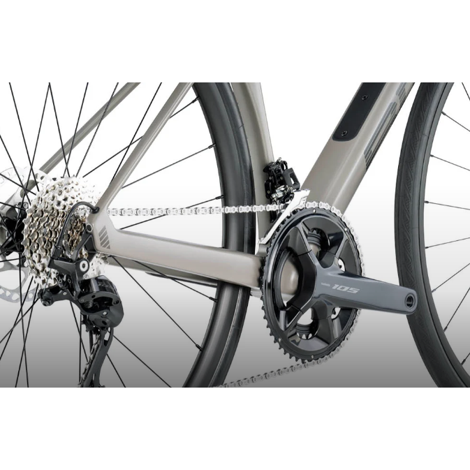 BMC Roadmachine THREE Landvägcykel 2026