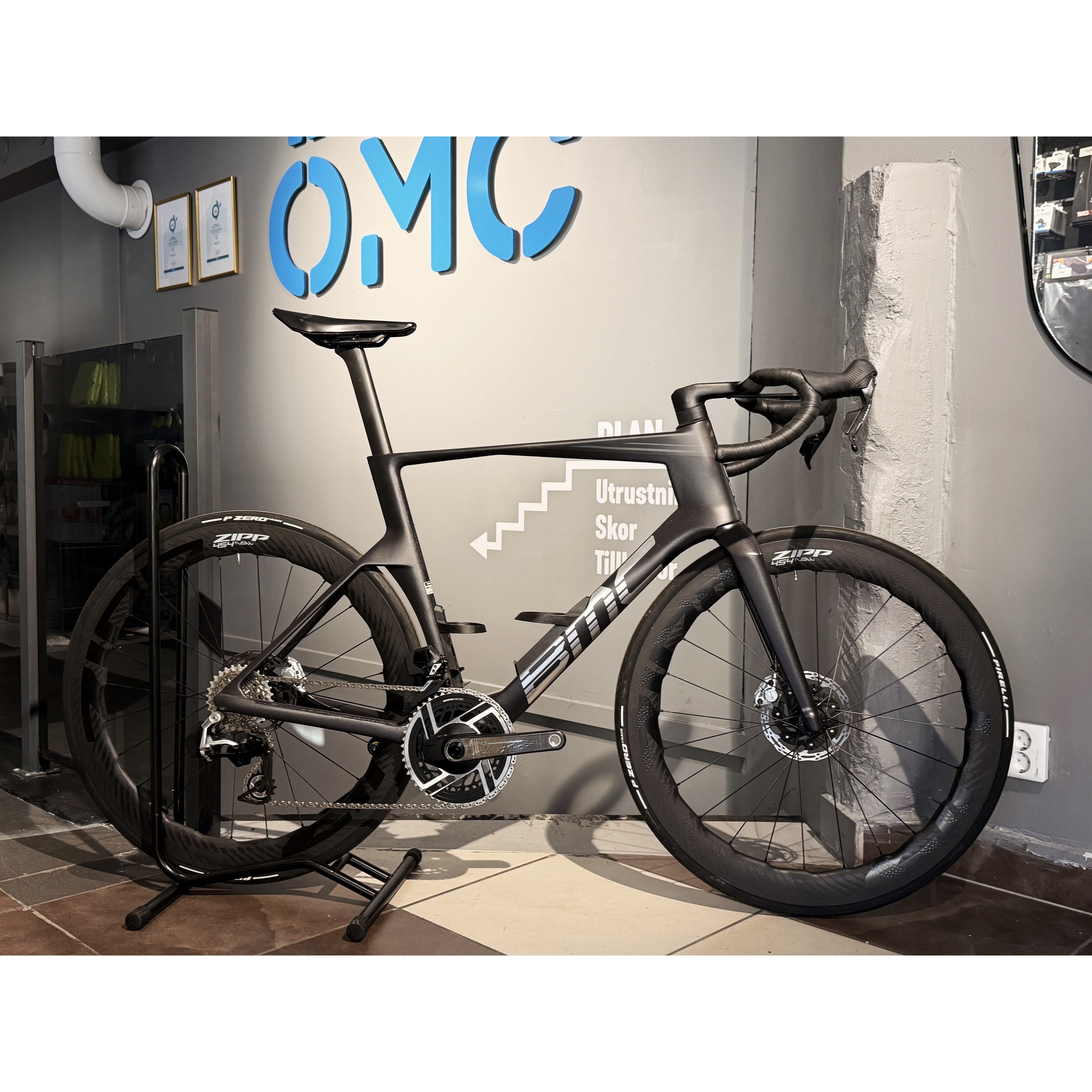 BMC Teammachine R01 stl 58 - Värsting byggd - ÖREBRO MC SERVICE