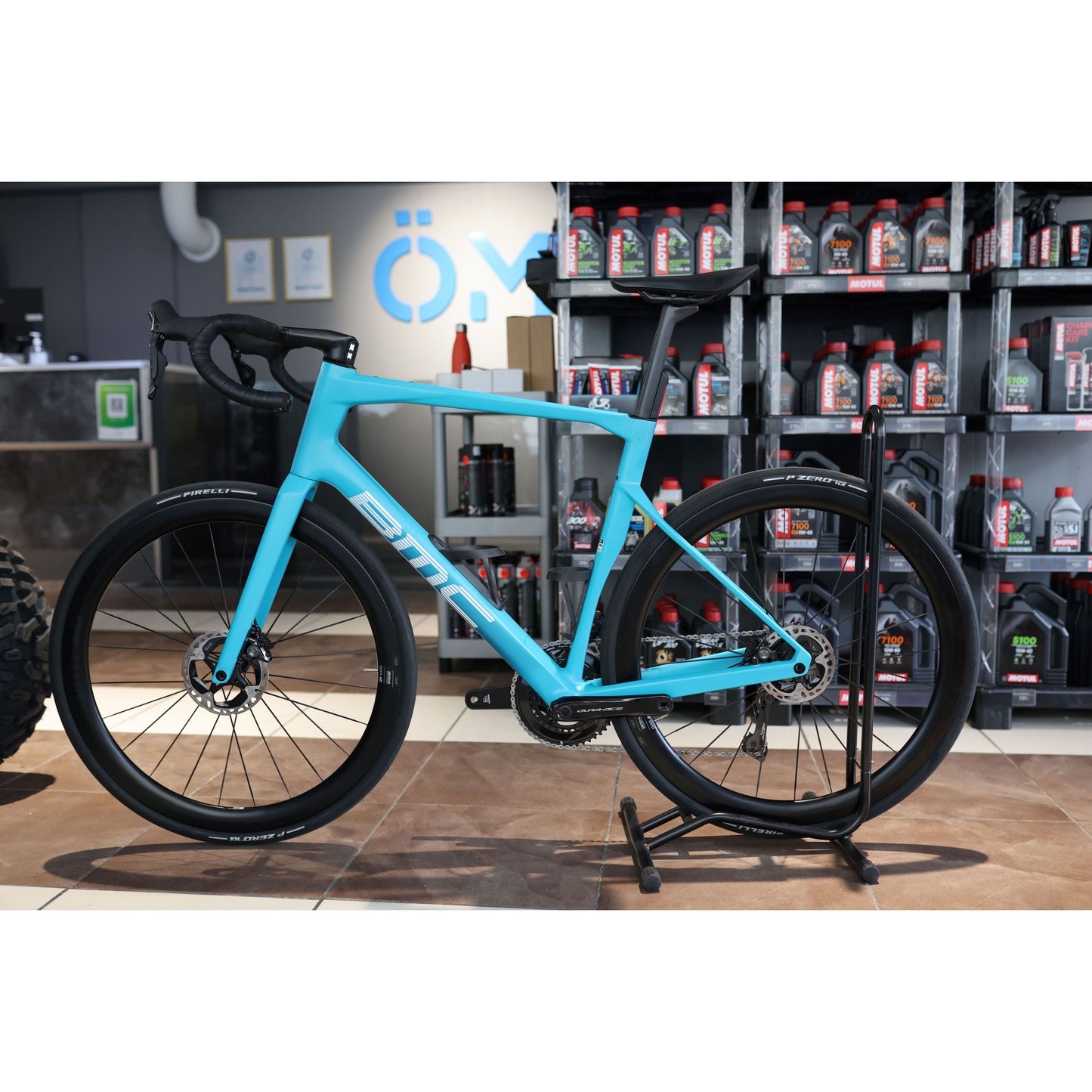 DEMO BMC Roadmachine 01 TWO, Dura Ace, Landvägcykel 2024