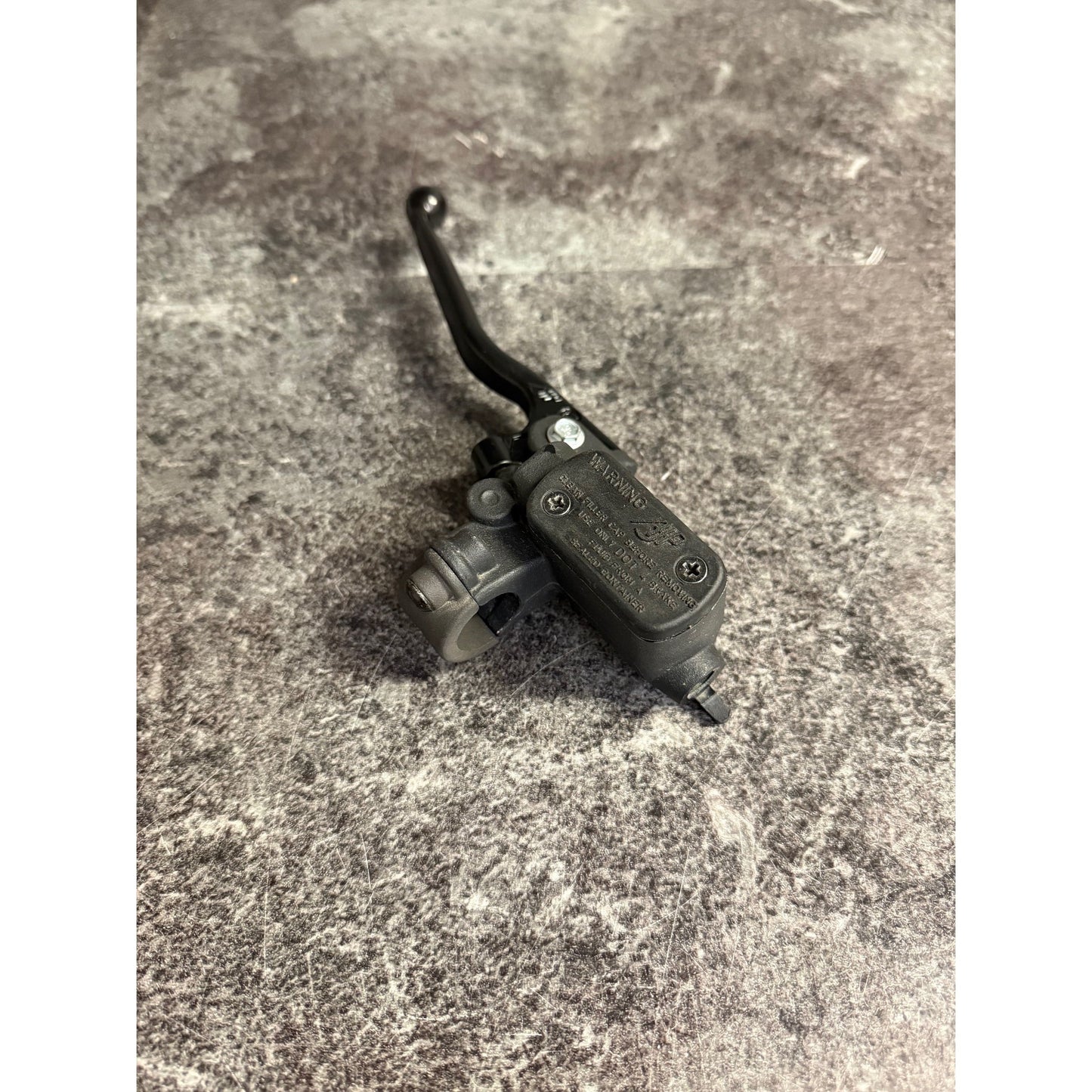 Bromscylinder bak AJP Peugeot mfl.