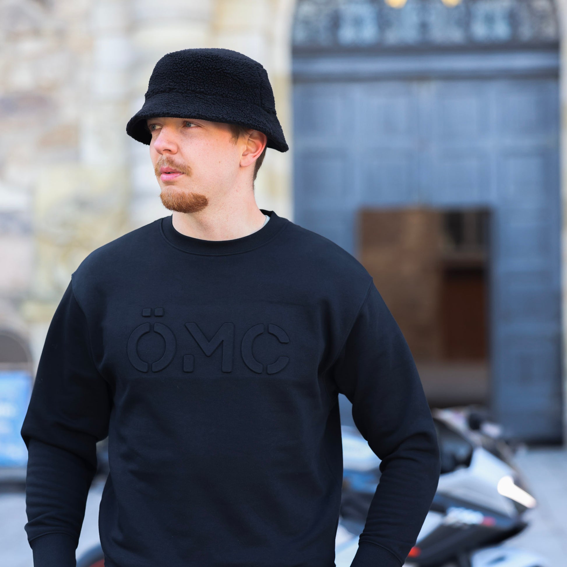 ÖMC Sweatshirt Svart - ÖREBRO MC SERVICE