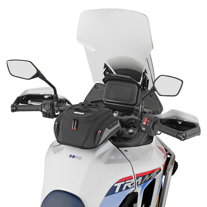 Tankväska Givi Easy01 Tanklock infästning 6 Liter